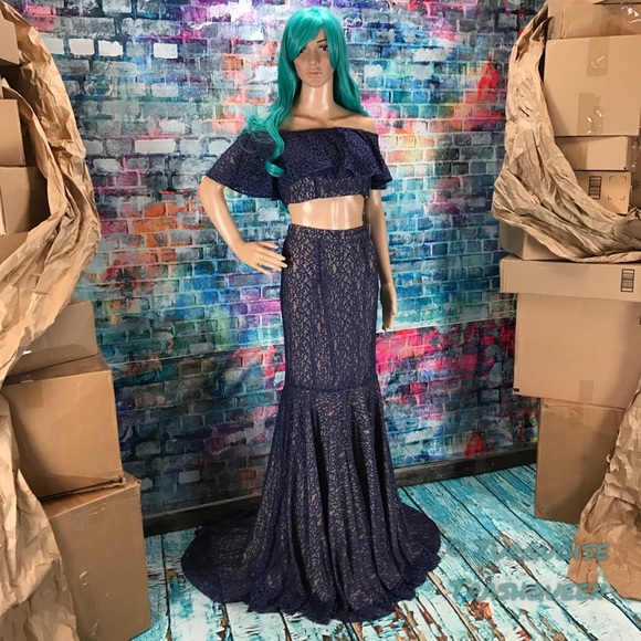 JOVANI Navy Lace Crop Top Dress! #JP49740 - Picture 1 of 8